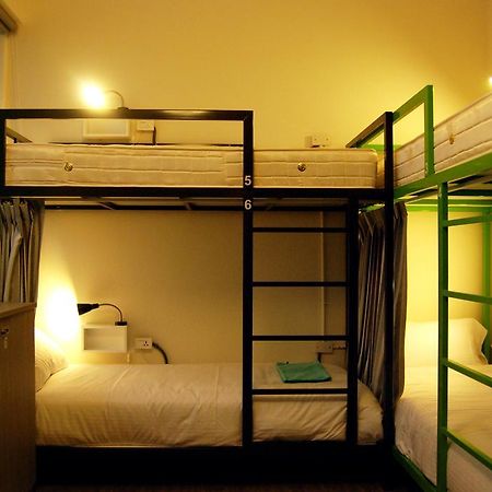 Wow Tainan Hostel Exteriör bild