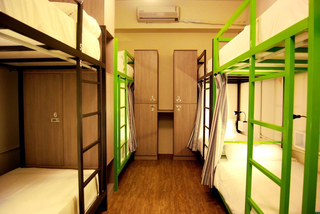 Wow Tainan Hostel Exteriör bild