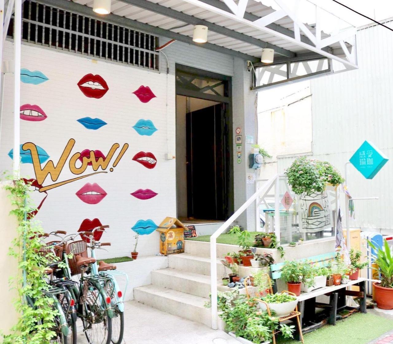 Wow Tainan Hostel Exteriör bild